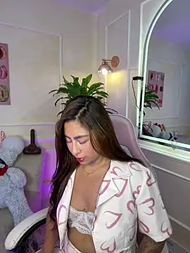 ThamaraGen_ webcam