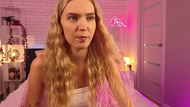 NikkiRyx webcam