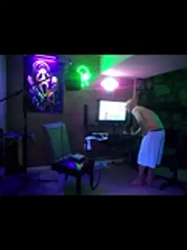 chronic_vibez - Chronic_vibez's free webcam - UK Sex Cams
