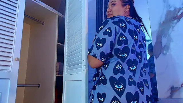 Honey-Hips webcam