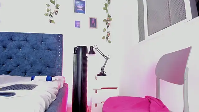 scarlett_777_dante webcam