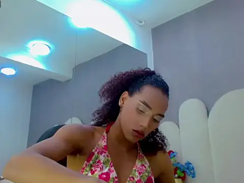 bella_77_