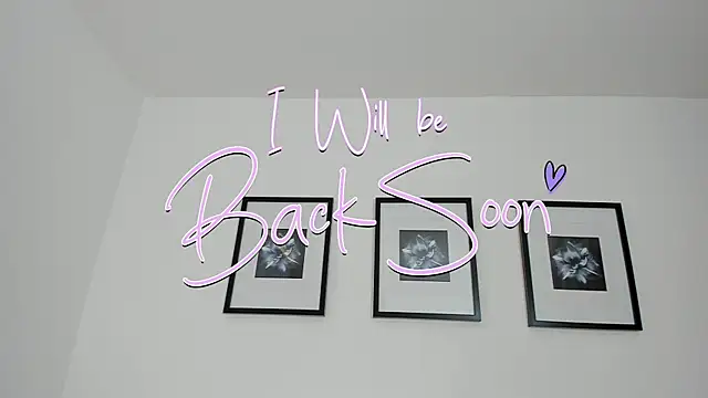 Sophiesoft_ webcam