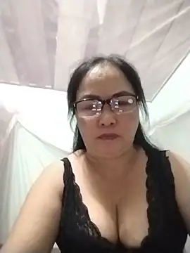 Naaya8109 webcam