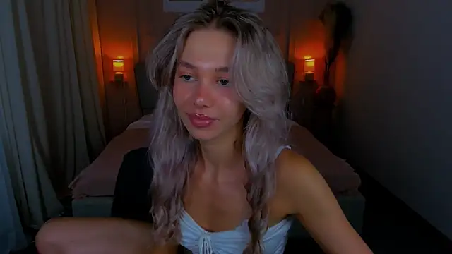 LuluAlis live cam on StripChat