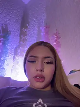 ChloeCollins__ Live Web Cam Show