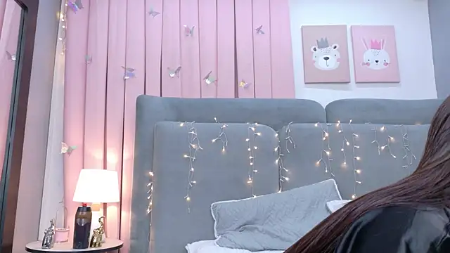 Zahara_Fox2