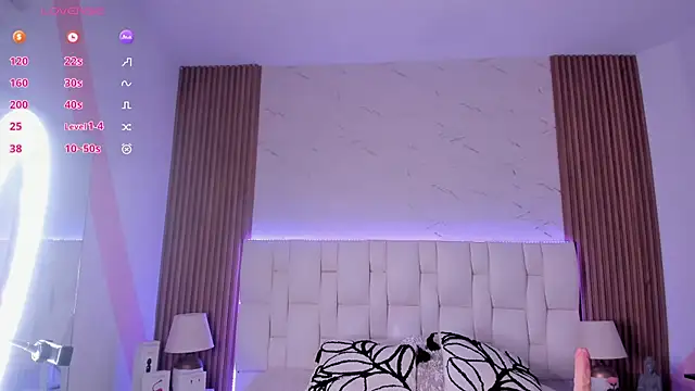 isabella_whiithe webcam