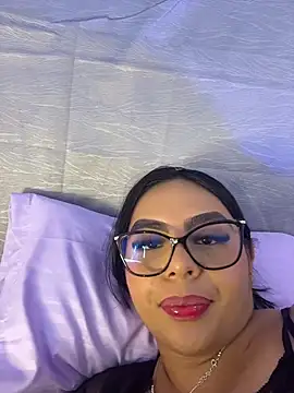 Aylin_Fox webcam