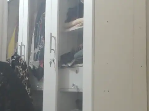 NancyRuvi webcam