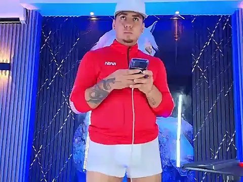Iam_Josue- live cam on StripChat