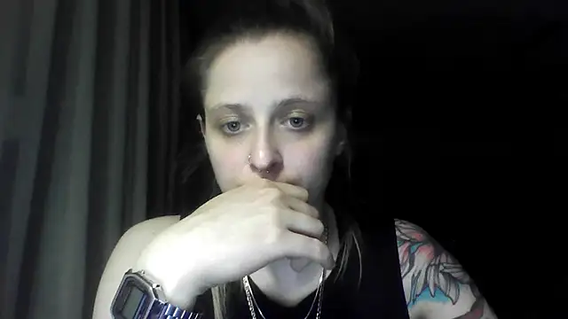 LeaWetGirl webcam