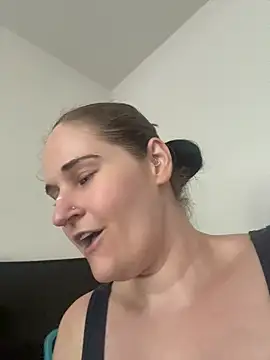 lolabunny9 webcam