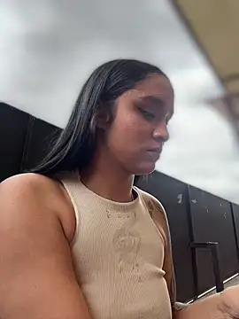 Isabella-Teen webcam