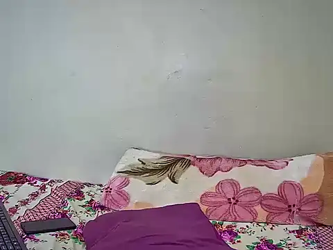 SlenderCurvexxx webcam
