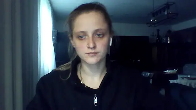 LeaWetGirl webcam