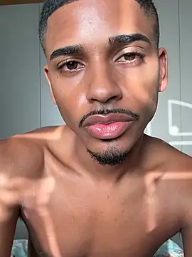 pretin19cm1's live cam