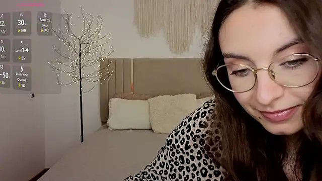 Real_cutie1 webcam