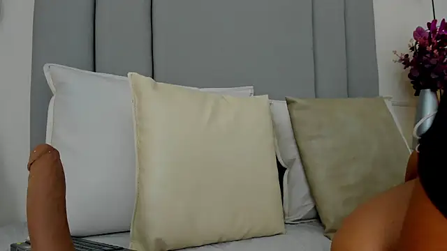 CannelaSmith webcam