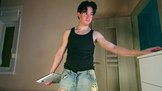 ChristianLevine_ webcam