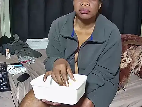 JoycyQueen webcam