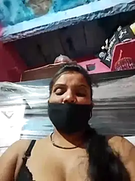 Cut_rani64 webcam