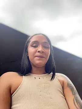 Isabella-Teen webcam