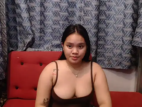 prettykrysgirl webcam