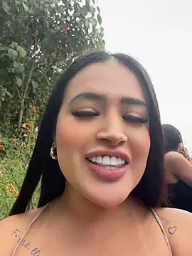 Sara_fun live sex cam