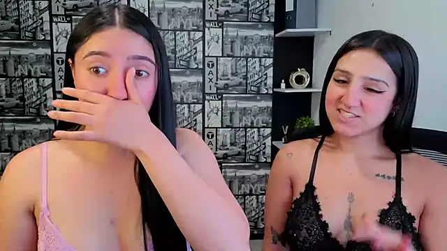 Isa_And_Natasha webcam