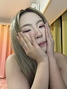 Uugirl00 Live Web Cam Show