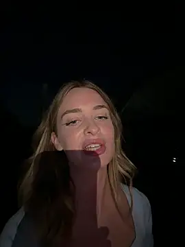 EvieEvans Live Web Cam Show