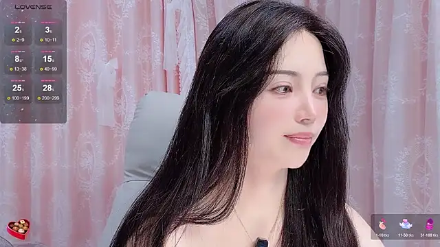 Amy-i Live Web Cam Show