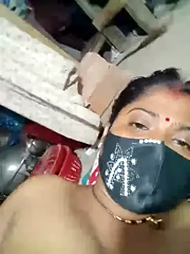 Miss-poly Live Web Cam Show