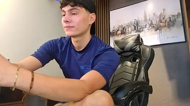 Esteban_Fire Live Web Cam Show