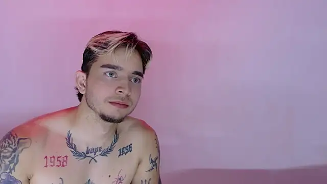 AliceandMax webcam