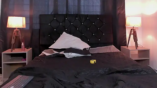 EvelynBlak1 webcam