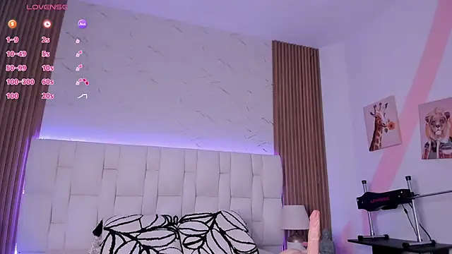 isabella_whiithe webcam