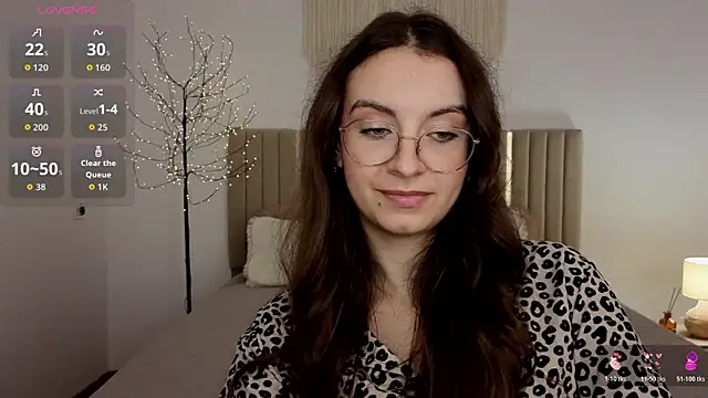 Real_cutie1 webcam