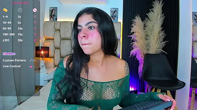little_sophie18 webcam