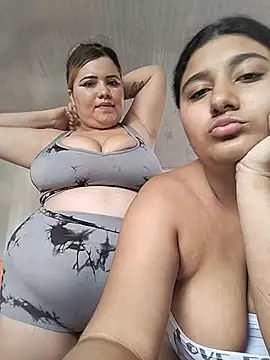 Sara_y_Amy webcam