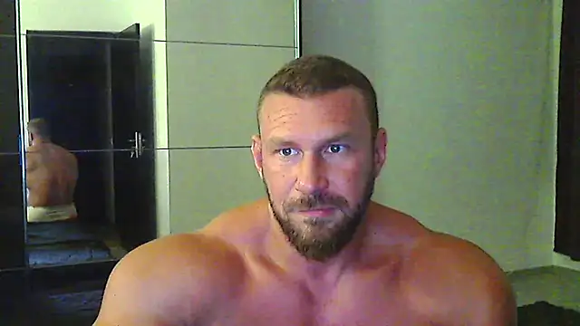 muscularkevin webcam