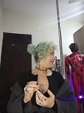 MariLouM webcam
