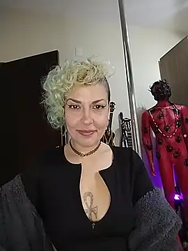 MariLouM Live Web Cam Show