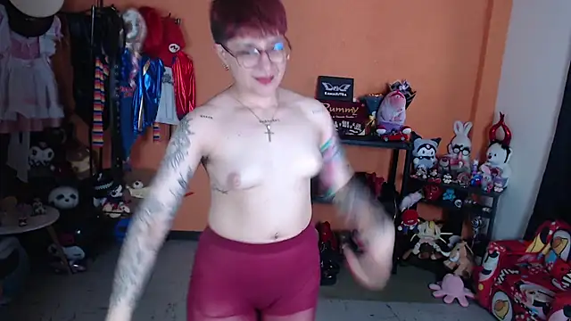MissMiia2 webcam