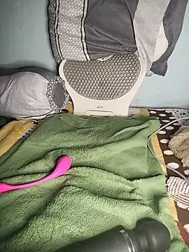 Zu_naa webcam