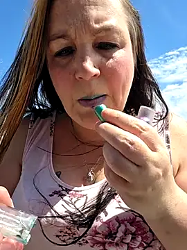 Queenemerald webcam