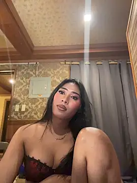 hugecock_tamira webcam