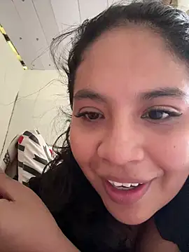 moncerrat_luna webcam