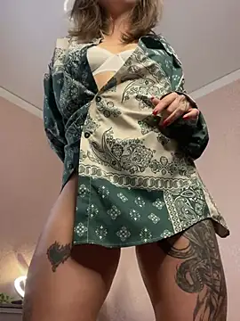 HumbleJess webcam